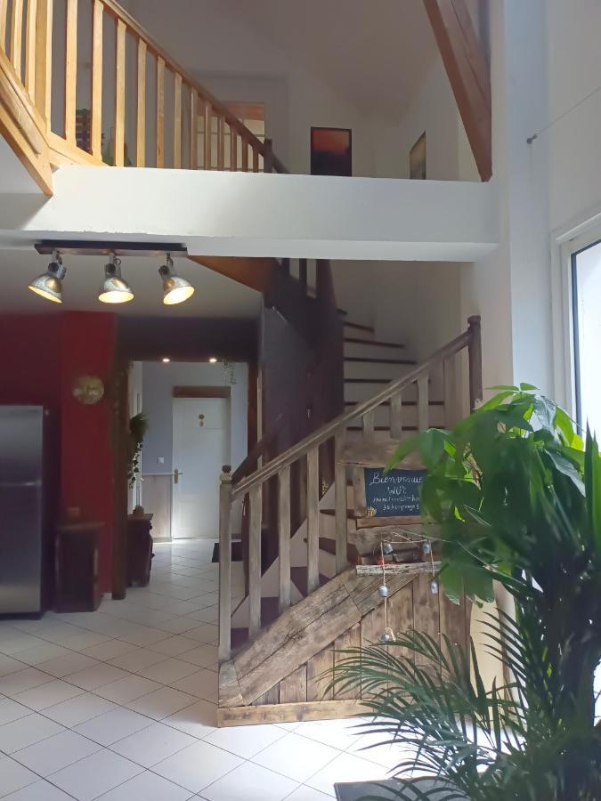 Gite Redrooster Home - 160M2, 4 Ch, 2 Sdb, Fibre, Parking, Sauna, Bain A Remous Theys Exterior photo