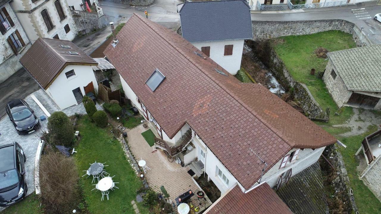Gite Redrooster Home - 160M2, 4 Ch, 2 Sdb, Fibre, Parking, Sauna, Bain A Remous Theys Exterior photo